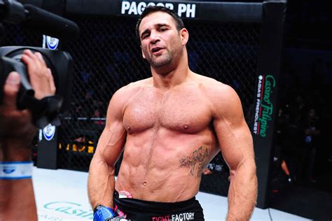 Phil Baroni .
